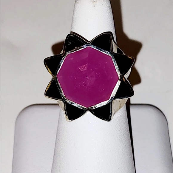 Stephen Webster 
STERLING SILVER 
RUBY AND ENAMEL RING - Picture 14 of 14